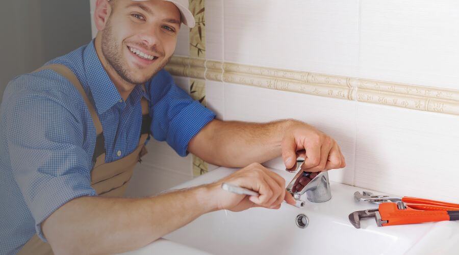 Professional bathroom faucet installation in Independence, IA